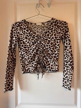 Leopard print top